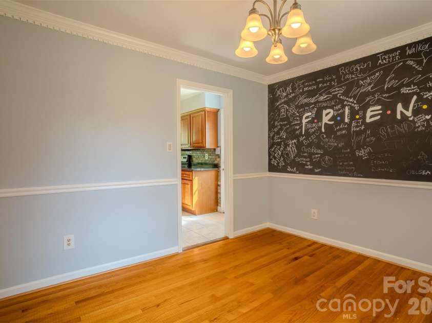 6516 Brynwood Drive, Charlotte, NC 28226.  MLS# CAR4424530, YatesRealty ID 51288. 