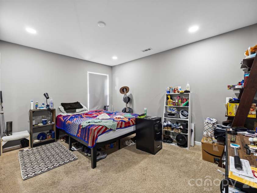 7407 Niccoline Lane, Charlotte, NC 28214.  MLS# CAR4424677, YatesRealty ID 51289. 
