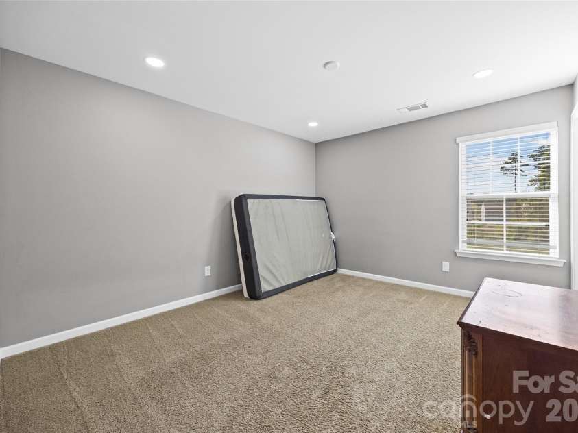 7407 Niccoline Lane, Charlotte, NC 28214.  MLS# CAR4424677, YatesRealty ID 51289. 