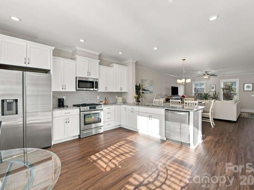 688 Dunkins Ferry Road, Rock Hill, SC 29730.  MLS# CAR4424727, YatesRealty ID 51291. 