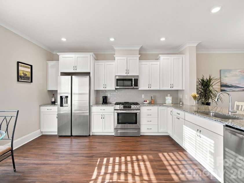 688 Dunkins Ferry Road, Rock Hill, SC 29730.  MLS# CAR4424727, YatesRealty ID 51291. 