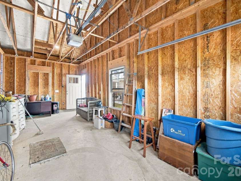 688 Dunkins Ferry Road, Rock Hill, SC 29730.  MLS# CAR4424727, YatesRealty ID 51291. 