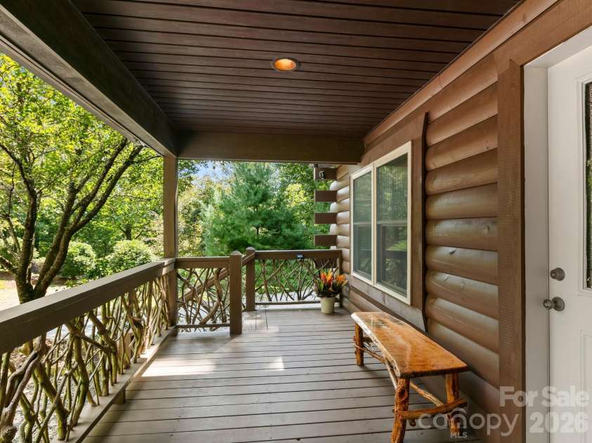 72 Cottontail Trail, Maggie Valley, NC 28751.  MLS# CAR4424527, YatesRealty ID 51292. 