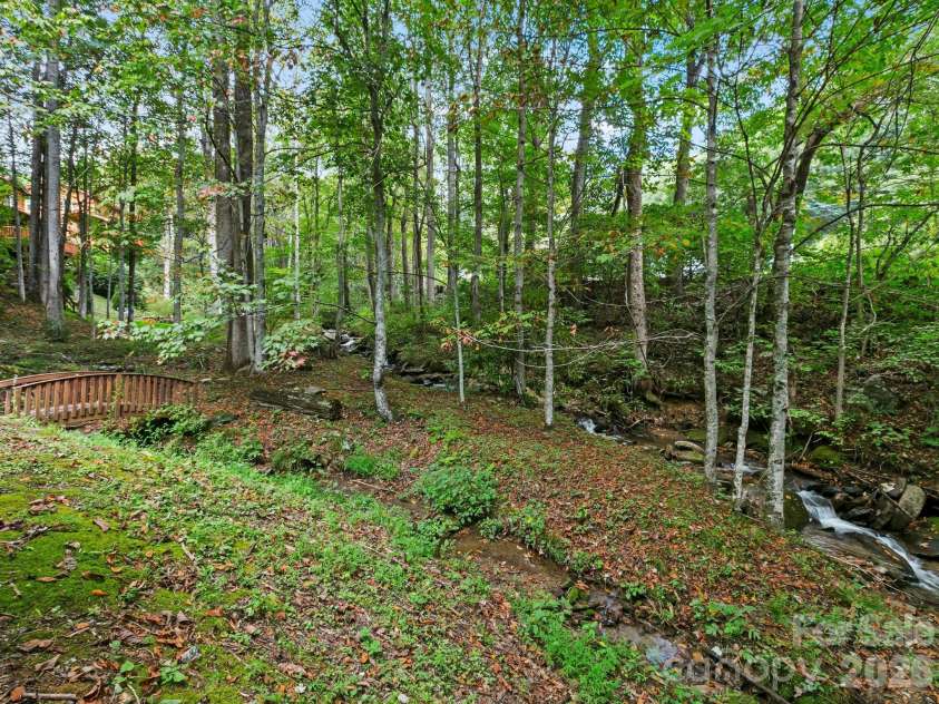 72 Cottontail Trail, Maggie Valley, NC 28751.  MLS# CAR4424527, YatesRealty ID 51292. 