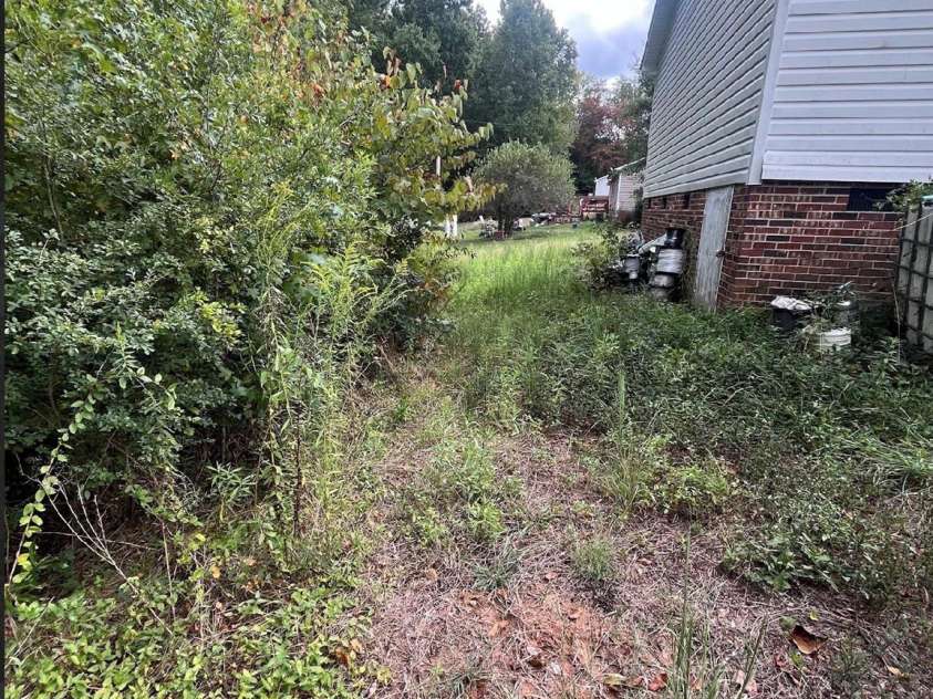 218 Branchwood Circle, Kings Mountain, NC 28086.  MLS# CAR4425196, YatesRealty ID 51299. 