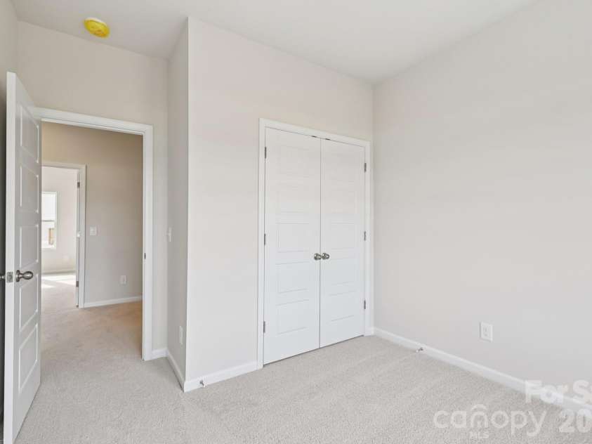 209 Vanguard Lane, Cramerton, NC 28032.  MLS# CAR4342500, YatesRealty ID 5130. 