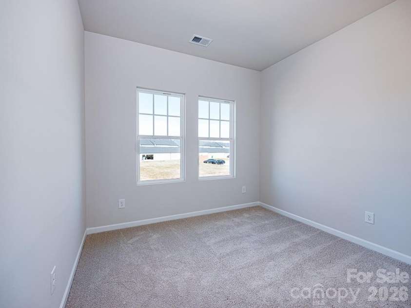 209 Vanguard Lane, Cramerton, NC 28032.  MLS# CAR4342500, YatesRealty ID 5130. 
