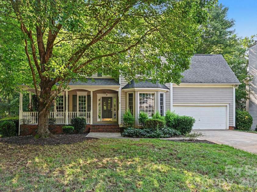 130 River Wood Drive, Fort Mill, SC 29715.  MLS# CAR4424719, YatesRealty ID 51302. 