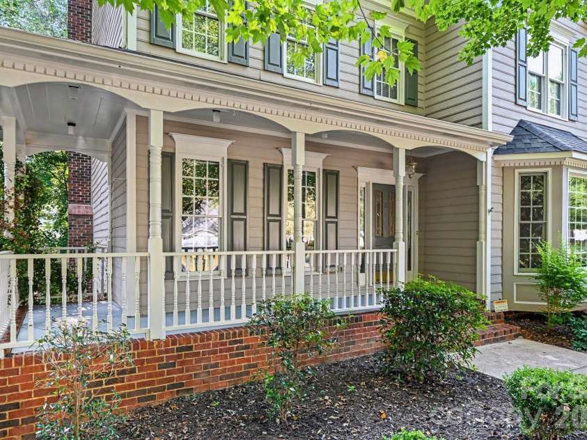 130 River Wood Drive, Fort Mill, SC 29715.  MLS# CAR4424719, YatesRealty ID 51302. 