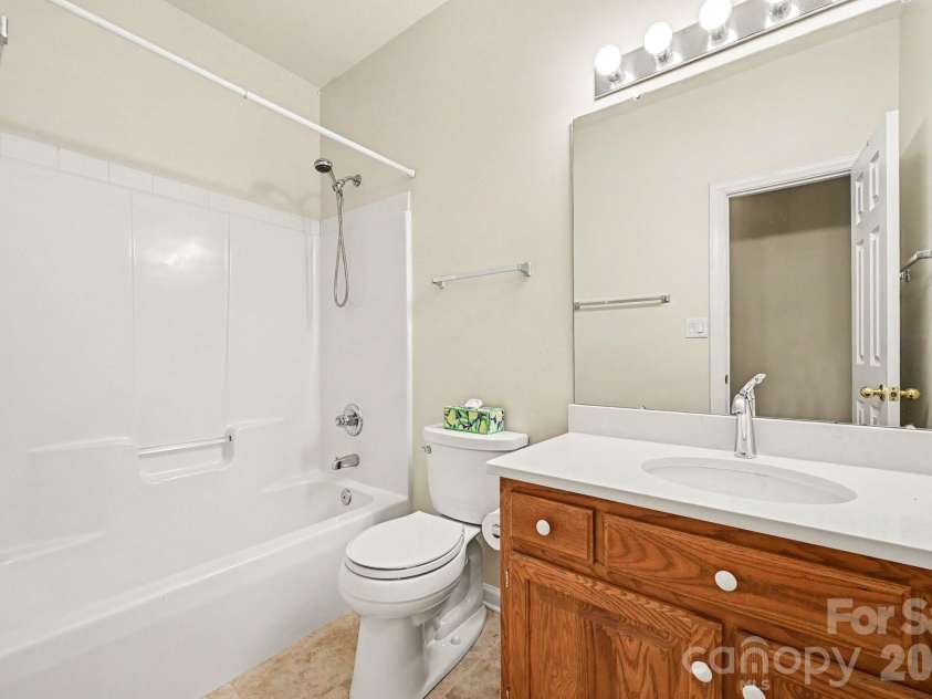 130 River Wood Drive, Fort Mill, SC 29715.  MLS# CAR4424719, YatesRealty ID 51302. 