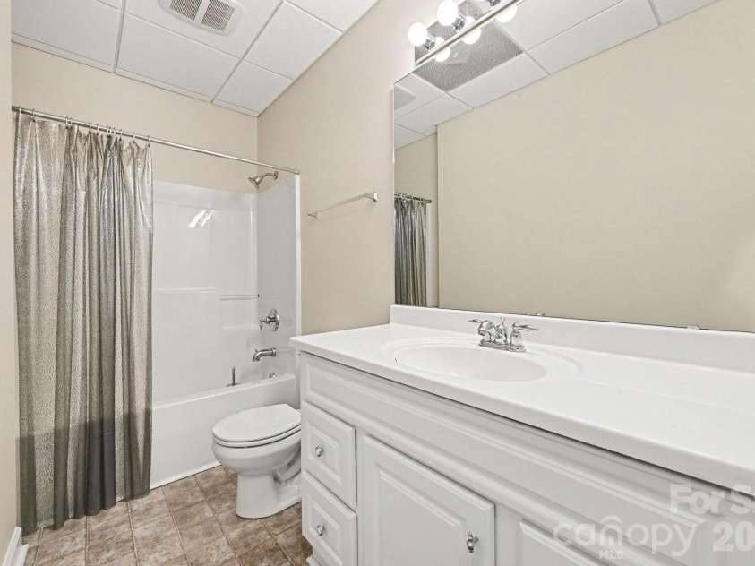 130 River Wood Drive, Fort Mill, SC 29715.  MLS# CAR4424719, YatesRealty ID 51302. 