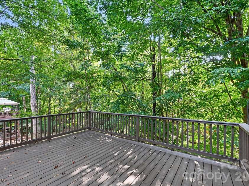 130 River Wood Drive, Fort Mill, SC 29715.  MLS# CAR4424719, YatesRealty ID 51302. 