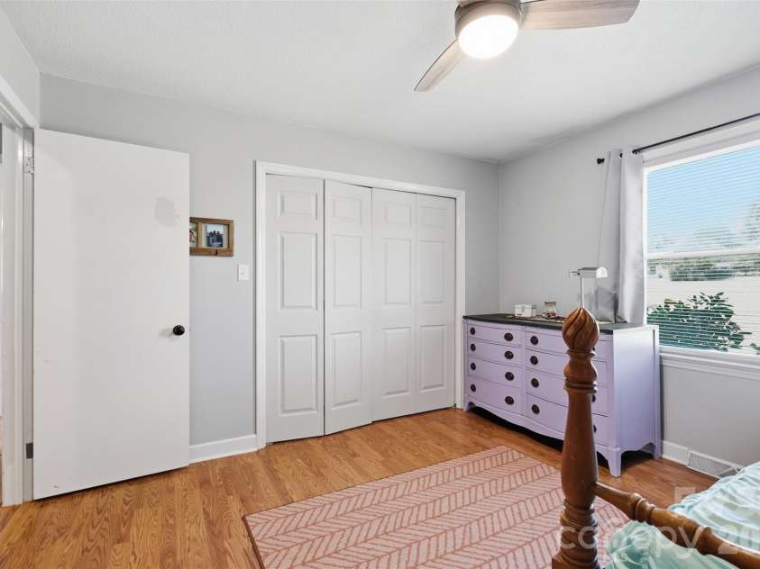 310 Museum Road, Statesville, NC 28625.  MLS# CAR4425259, YatesRealty ID 51305. 