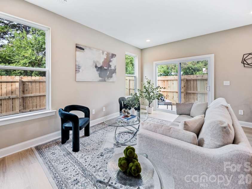 3312 Meredith Avenue, Charlotte, NC 28208.  MLS# CAR4424512, YatesRealty ID 51309. 