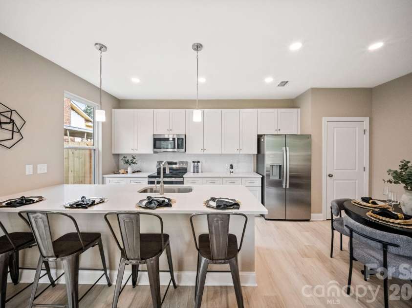 3312 Meredith Avenue, Charlotte, NC 28208.  MLS# CAR4424512, YatesRealty ID 51309. 