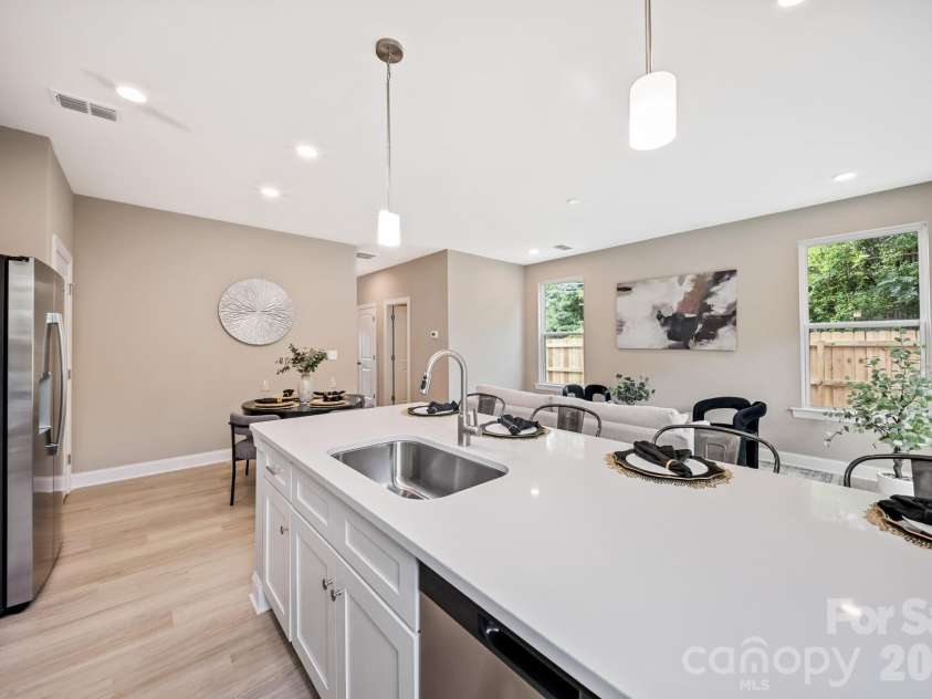 3312 Meredith Avenue, Charlotte, NC 28208.  MLS# CAR4424512, YatesRealty ID 51309. 