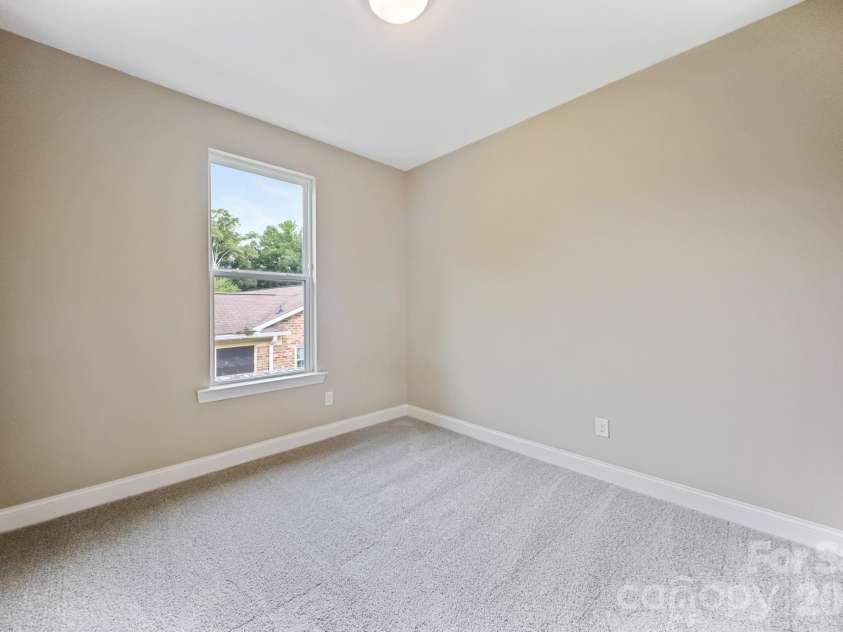 3312 Meredith Avenue, Charlotte, NC 28208.  MLS# CAR4424512, YatesRealty ID 51309. 