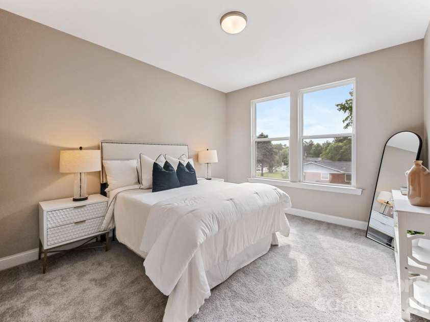 3312 Meredith Avenue, Charlotte, NC 28208.  MLS# CAR4424512, YatesRealty ID 51309. 