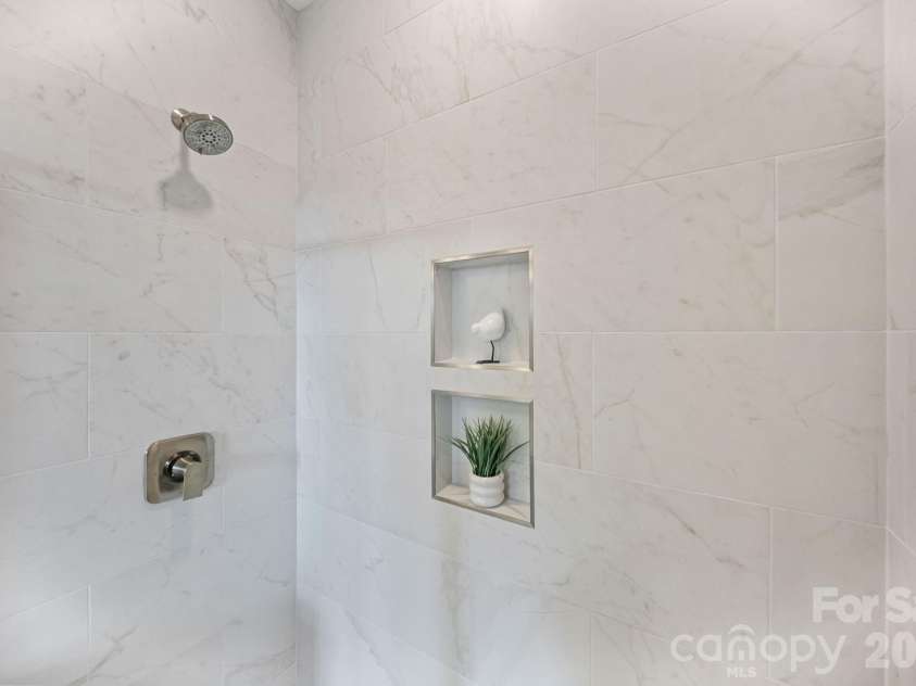 3312 Meredith Avenue, Charlotte, NC 28208.  MLS# CAR4424512, YatesRealty ID 51309. 