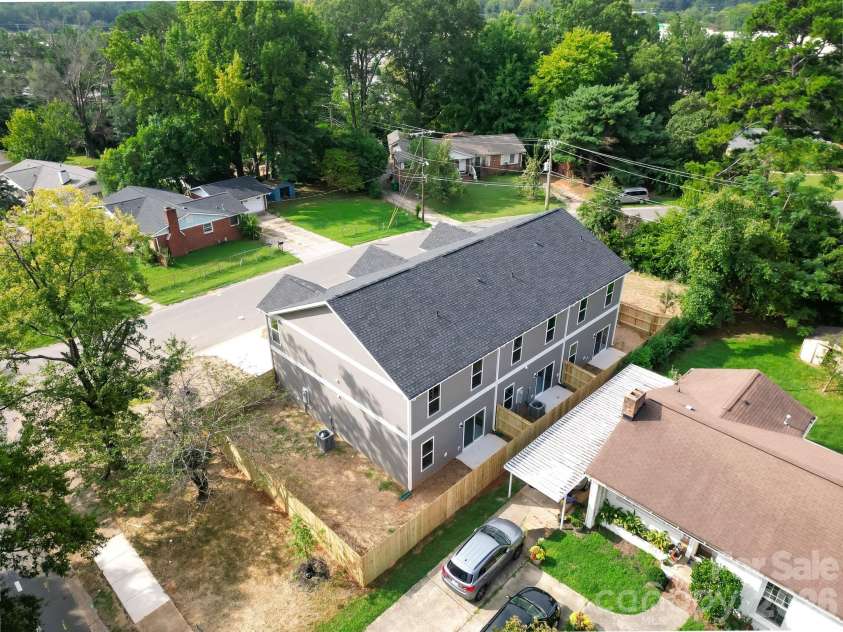 3312 Meredith Avenue, Charlotte, NC 28208.  MLS# CAR4424512, YatesRealty ID 51309. 