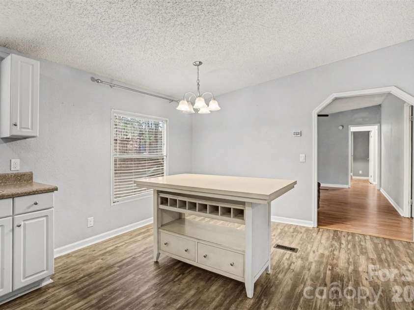 1047 Galway Lane, Clover, SC 29710.  MLS# CAR4355035, YatesRealty ID 5131. 