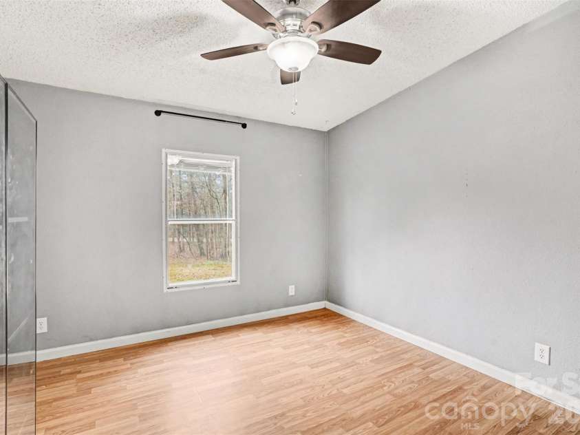 1047 Galway Lane, Clover, SC 29710.  MLS# CAR4355035, YatesRealty ID 5131. 