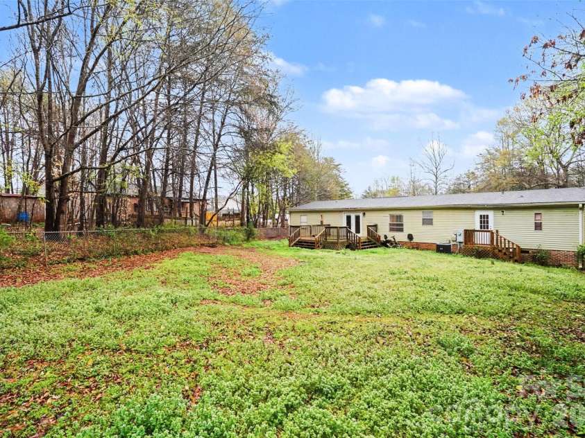 1047 Galway Lane, Clover, SC 29710.  MLS# CAR4355035, YatesRealty ID 5131. 