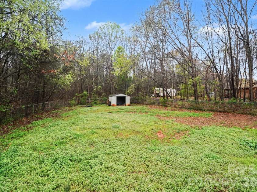 1047 Galway Lane, Clover, SC 29710.  MLS# CAR4355035, YatesRealty ID 5131. 