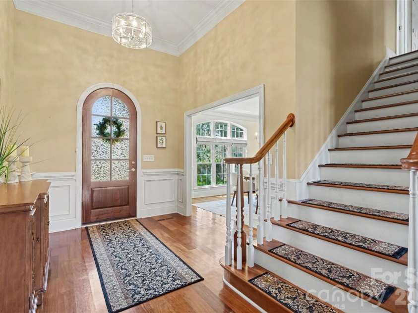 2300 Potter Road, Waxhaw, NC 28173.  MLS# CAR4424737, YatesRealty ID 51312. 