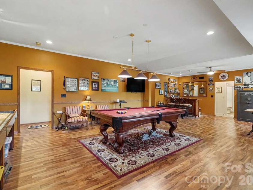 2300 Potter Road, Waxhaw, NC 28173.  MLS# CAR4424737, YatesRealty ID 51312. 