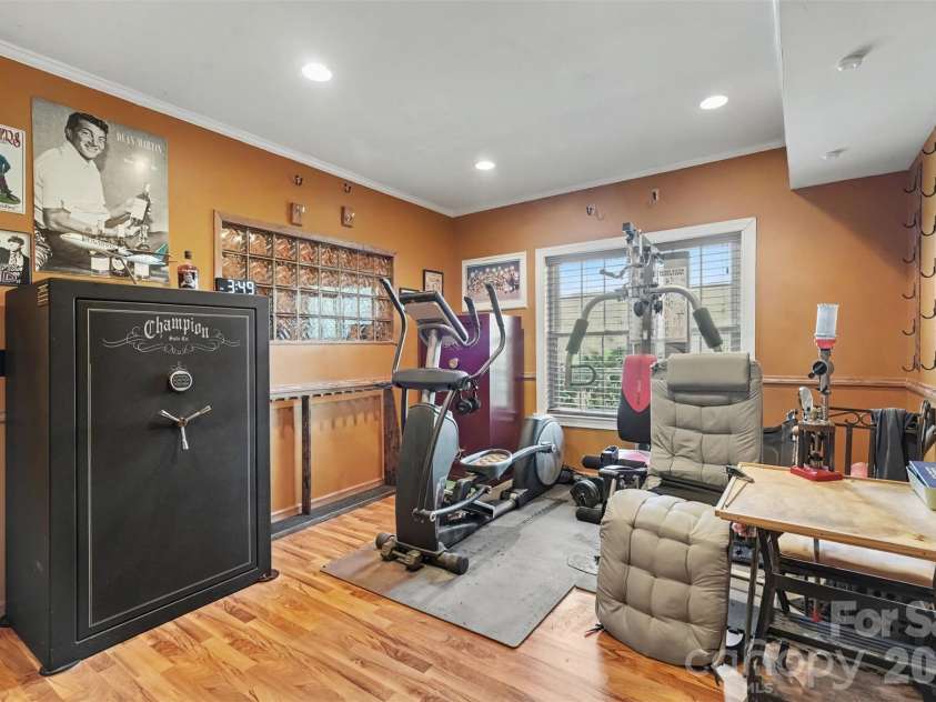 2300 Potter Road, Waxhaw, NC 28173.  MLS# CAR4424737, YatesRealty ID 51312. 
