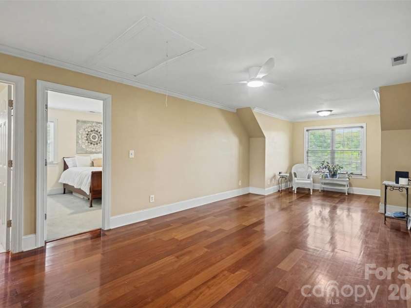 2300 Potter Road, Waxhaw, NC 28173.  MLS# CAR4424737, YatesRealty ID 51312. Loft