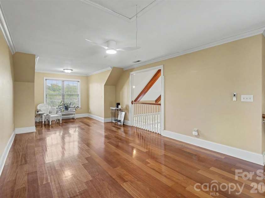 2300 Potter Road, Waxhaw, NC 28173.  MLS# CAR4424737, YatesRealty ID 51312. Loft