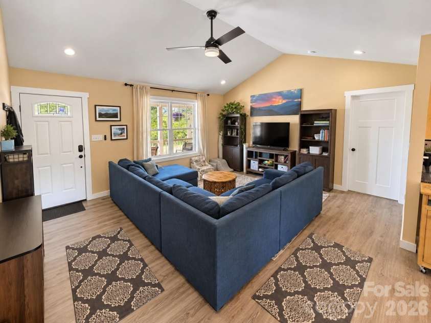 311 Herron Point Lane, Weaverville, NC 28787.  MLS# CAR4424634, YatesRealty ID 51313. 