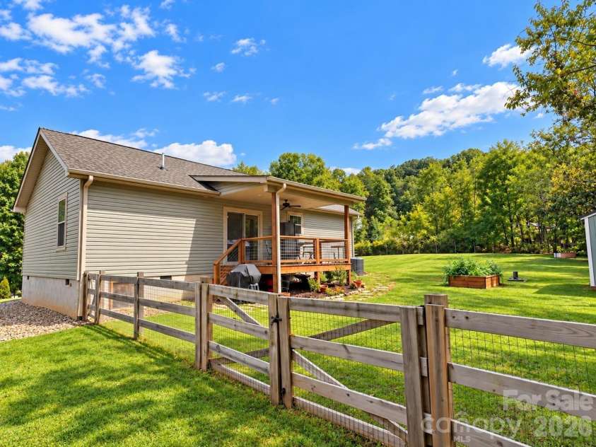 311 Herron Point Lane, Weaverville, NC 28787.  MLS# CAR4424634, YatesRealty ID 51313. 