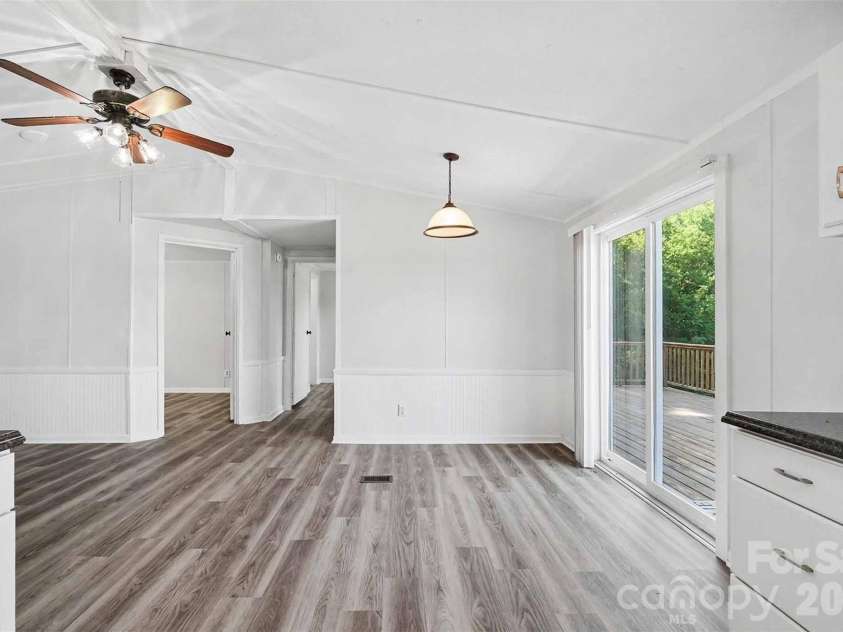 313 Riverfront Drive, Belmont, NC 28012.  MLS# CAR4399917, YatesRealty ID 51315. 
