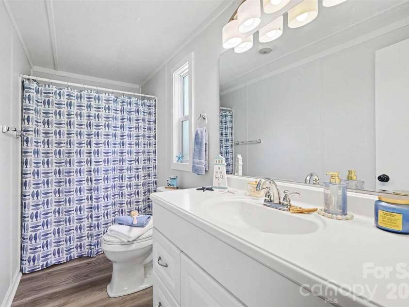 313 Riverfront Drive, Belmont, NC 28012.  MLS# CAR4399917, YatesRealty ID 51315. 