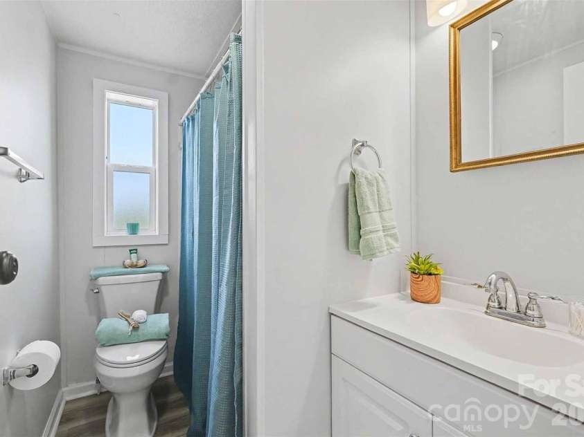 313 Riverfront Drive, Belmont, NC 28012.  MLS# CAR4399917, YatesRealty ID 51315. 