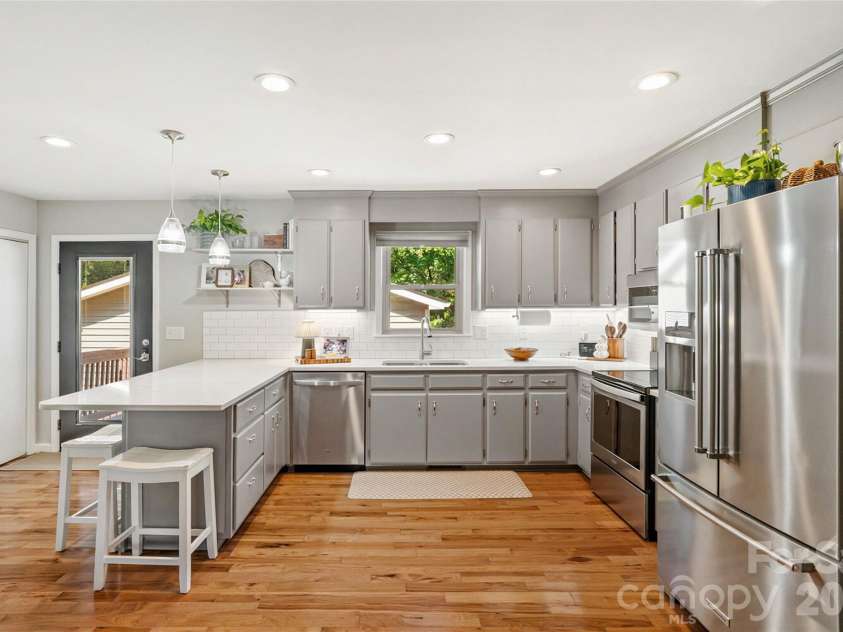 2207 Carter Drive, Albemarle, NC 28001.  MLS# CAR4425439, YatesRealty ID 51316. 