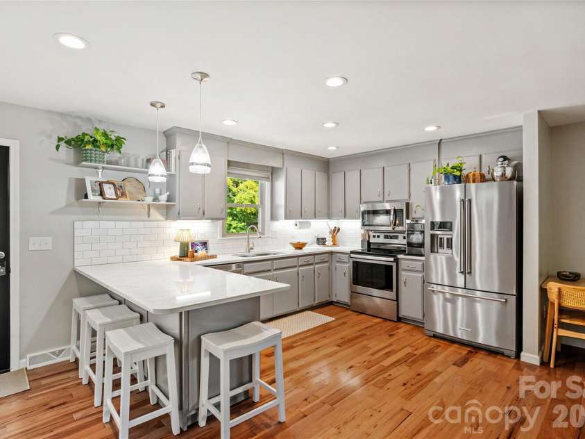 2207 Carter Drive, Albemarle, NC 28001.  MLS# CAR4425439, YatesRealty ID 51316. 