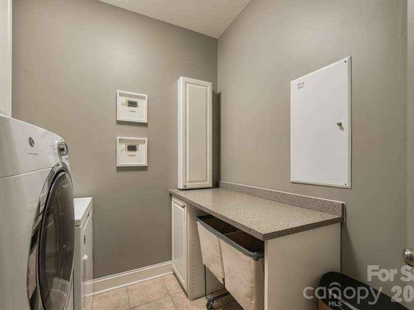 2561 Fallbrook Place, Concord, NC 28027.  MLS# CAR4425411, YatesRealty ID 51317. 