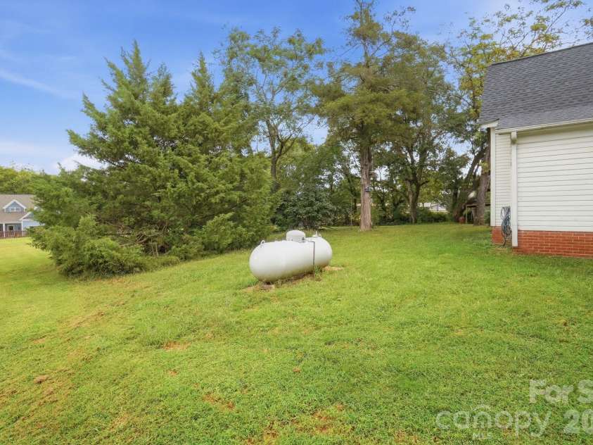 4801 Olive Branch Road, Wingate, NC 28174.  MLS# CAR4425675, YatesRealty ID 51318. 