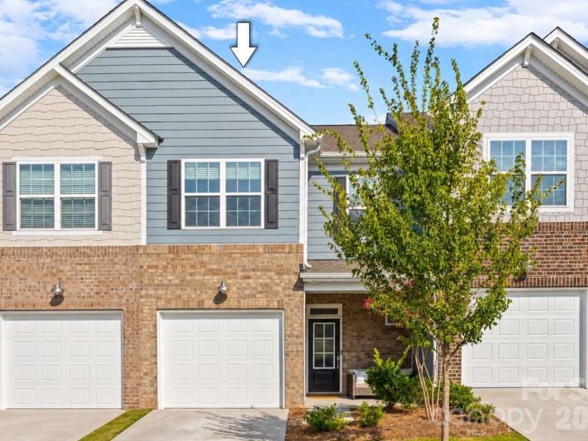 7035 Everly Commons Lane, Tega Cay, SC 29708.  MLS# CAR4415741, YatesRealty ID 51319. 
