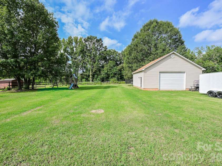 4912 Christopher Run Drive, Monroe, NC 28112.  MLS# CAR4425494, YatesRealty ID 51321. 