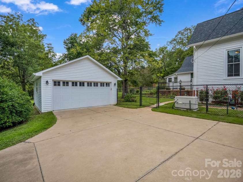 551 Main Street, Rutherfordton, NC 28139.  MLS# CAR4384020, YatesRealty ID 51322. 
