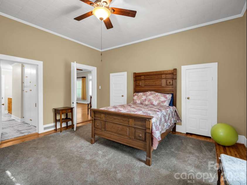 551 Main Street, Rutherfordton, NC 28139.  MLS# CAR4384020, YatesRealty ID 51322. 