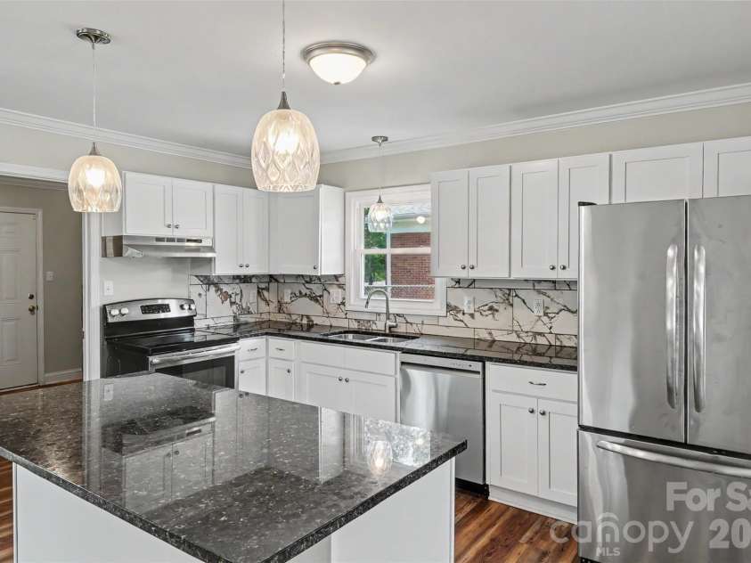 1240 Glenarden Drive, Rock Hill, SC 29730.  MLS# CAR4407044, YatesRealty ID 51323. 
