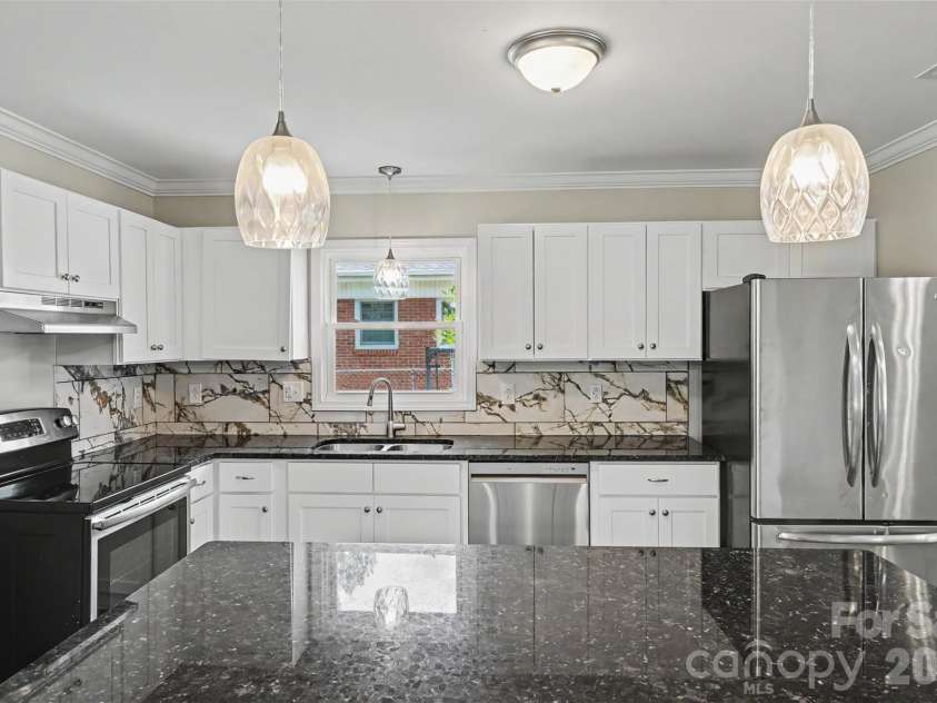 1240 Glenarden Drive, Rock Hill, SC 29730.  MLS# CAR4407044, YatesRealty ID 51323. 