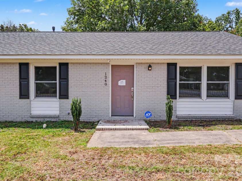 1240 Glenarden Drive, Rock Hill, SC 29730.  MLS# CAR4407044, YatesRealty ID 51323. 