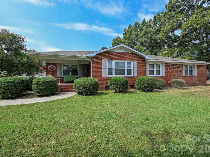 6920 Indian Trail Fairview Road, Indian Trail, NC 28079.  MLS# CAR4425375, YatesRealty ID 51325. 